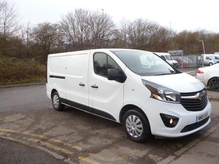 VAUXHALL VIVARO 1.6 CDTi 2900 BiTurbo ecoTEC Sportive